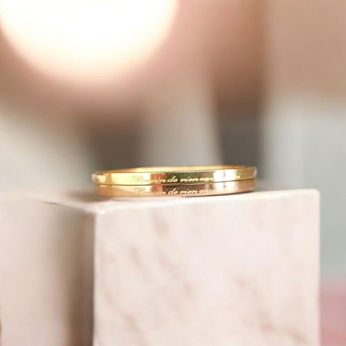 bracelet-jonc-gravure-personnalisee-besoin-de-rien-envie-de-toi