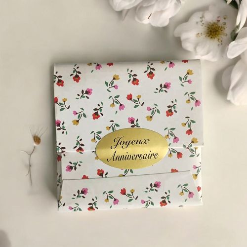 pochette-cadeau-d-anniversaire-pour-bijoux-fantaisie-femme-de-qualite
