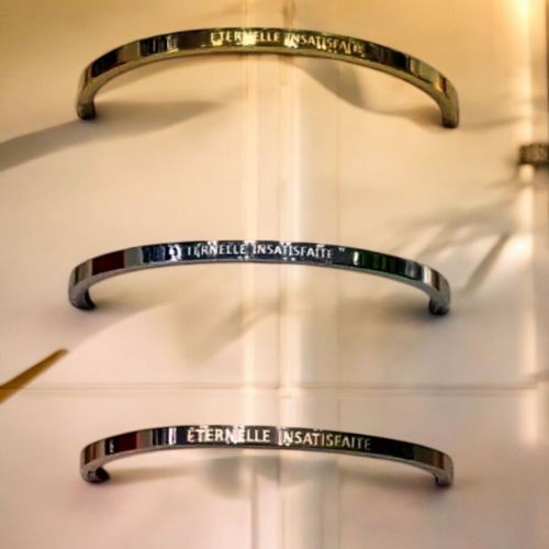 bijoux-pour-anniversaire-bracelet-personnalise-eternelle-insatisfaite