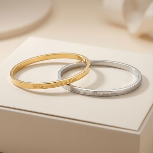 idee-cadeau-amie-50-ans-bracelet-personnalise-une-amitie-en-or