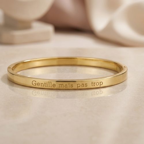 bijoux-femme-originaux-et-tendances-personnalises-gentille-mais-pas-trop