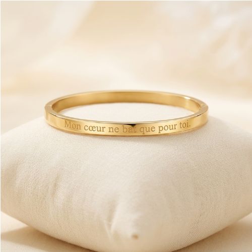 bijoux-petite-amie-personnalises-mon-coeur-ne-bat-que-pour-toi