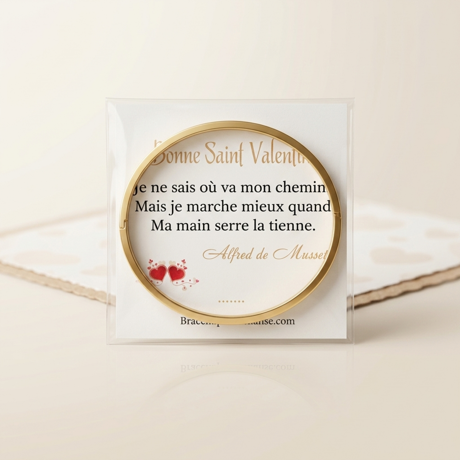bracelet-avec-gravure-femme