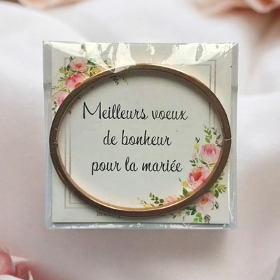 cadeau-d-une-marraine-a-sa-filleule-pour-son-mariage-bracelet-personnalise