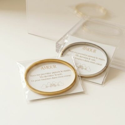 cadeau-debut-relation-bracelet-personnalise