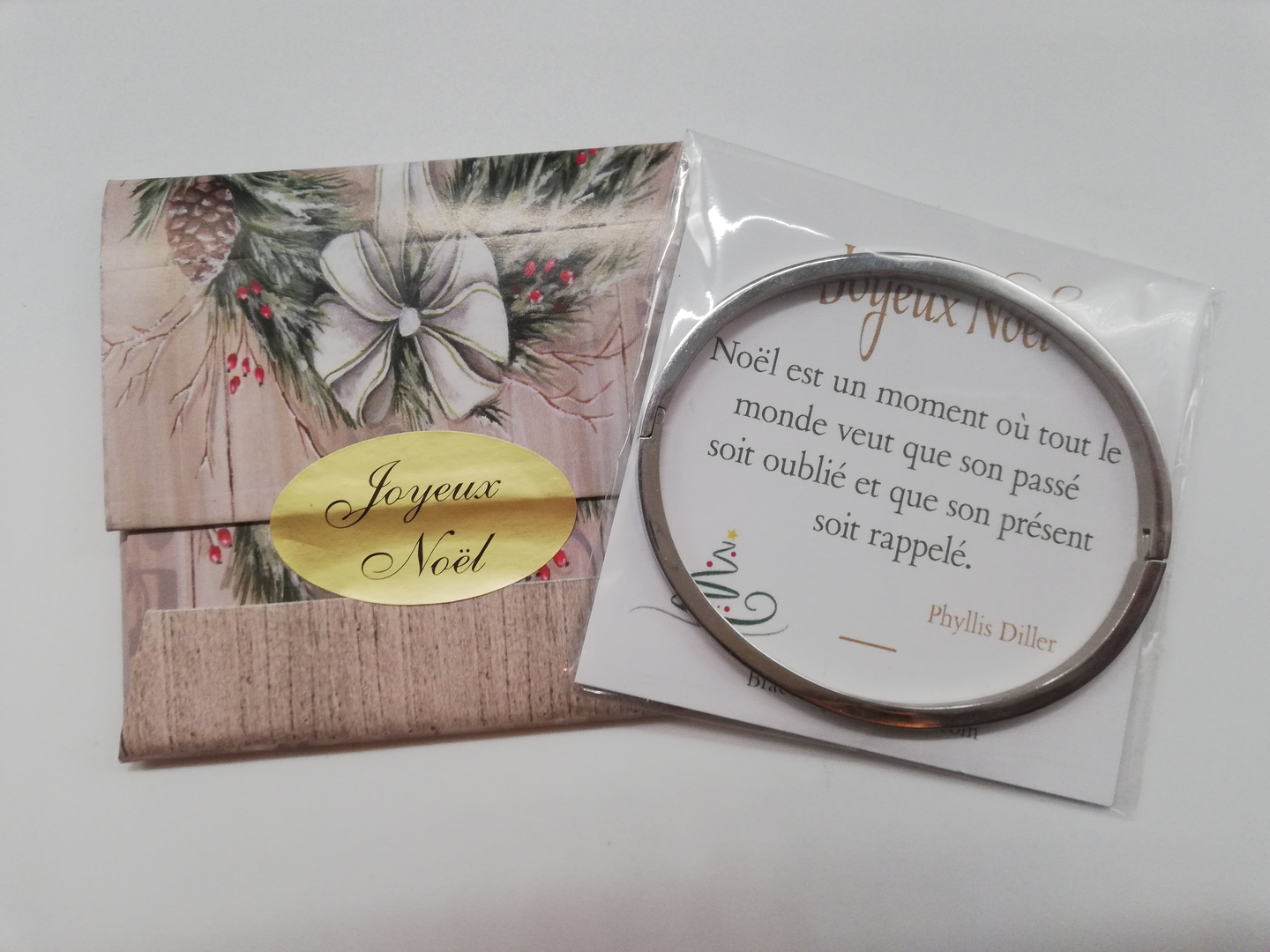 Cadeau noël institutrice bracelet personnalisé et carte de voeux