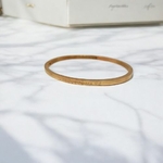 bracelet-avec-gravure-femme-personnalise-l-amour-de-ma-vie