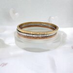 bracelet-avec-carton-personnalise-a-deux-c-est-mieux