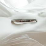 bracelet-personnalise-acier-inoxydable-grave-amour-chance-bonheur
