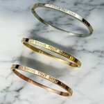 idee-cadeau-original-noel-bracelet-personnalise-un-bisous-tout-doux