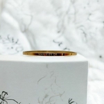cadeau-de-noel-mamie-bracelet-personnalise-mamie-en-or