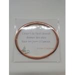 cadeau-de-noel-epouse-bracelet-personnalise-avec-sa-carte-d-amour