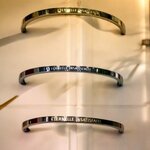 bijoux-pour-anniversaire-bracelet-personnalise-eternelle-insatisfaite