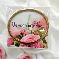 cadeau-pour-une-ado-bracelet-personnalise