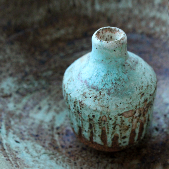 Mini vase soliflore en grès H7,5cm