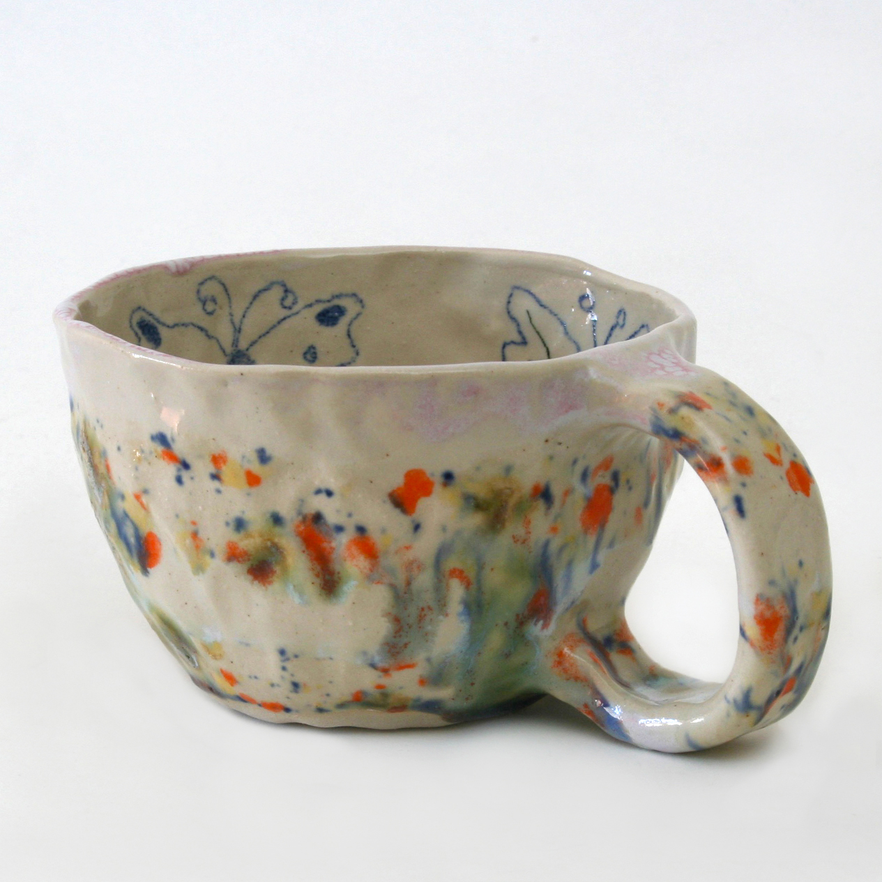 manamu-lena-gayaud-tasse-papillons-gres-decor