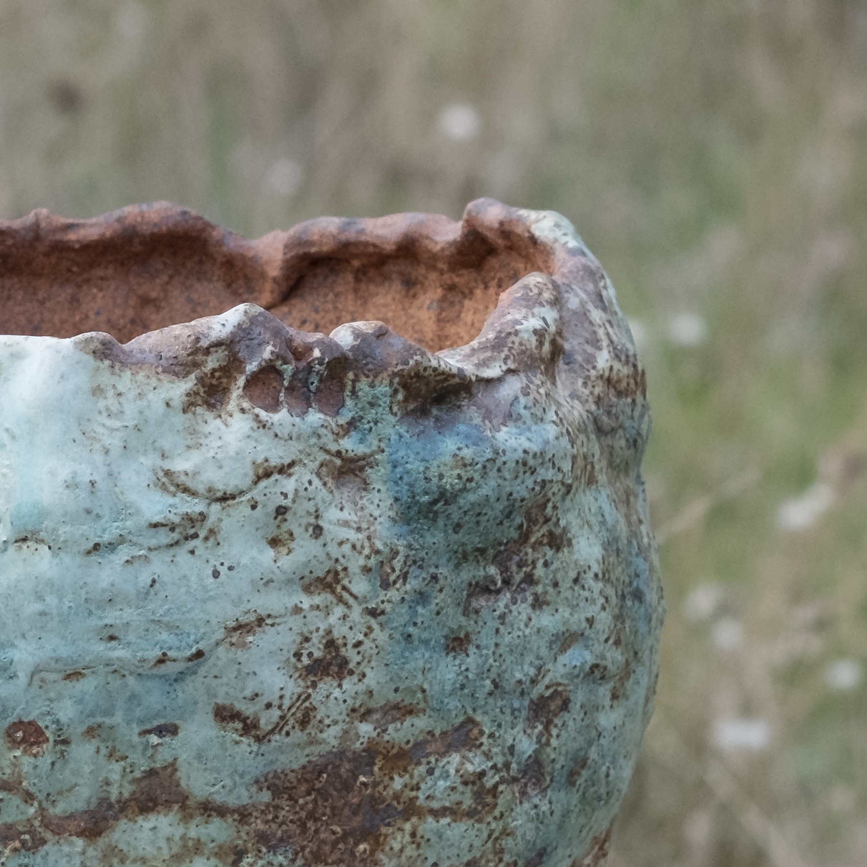 manamu-julia-gilles-pot-colombin
