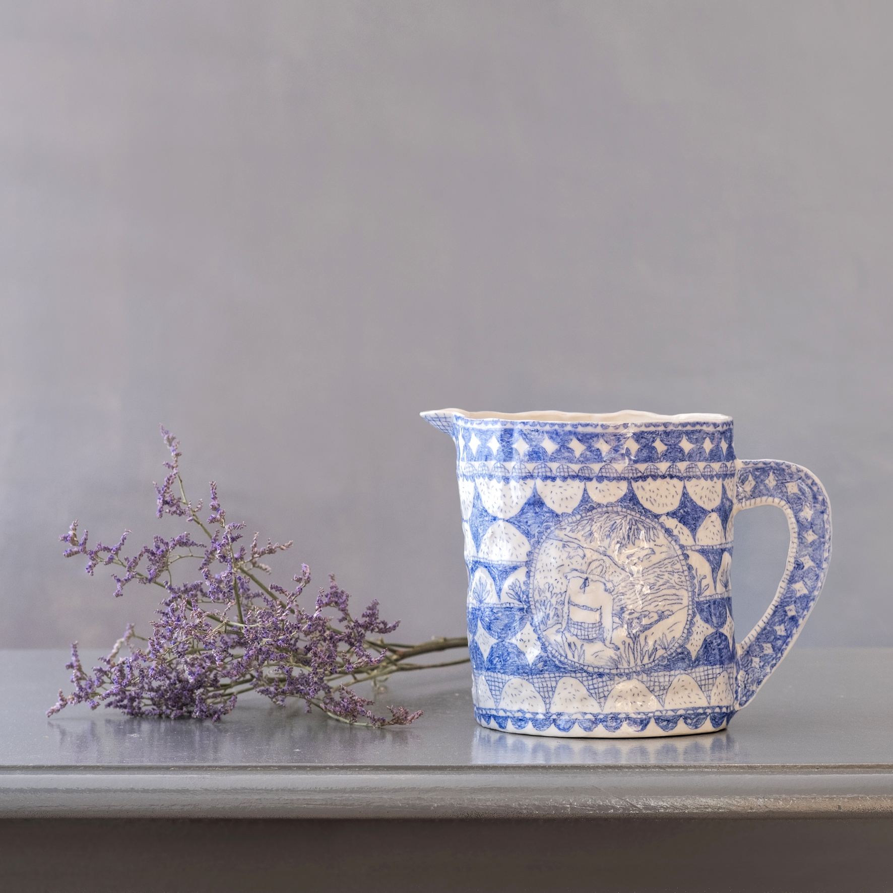 manamu-capucine-pageron-pichet-porcelaine
