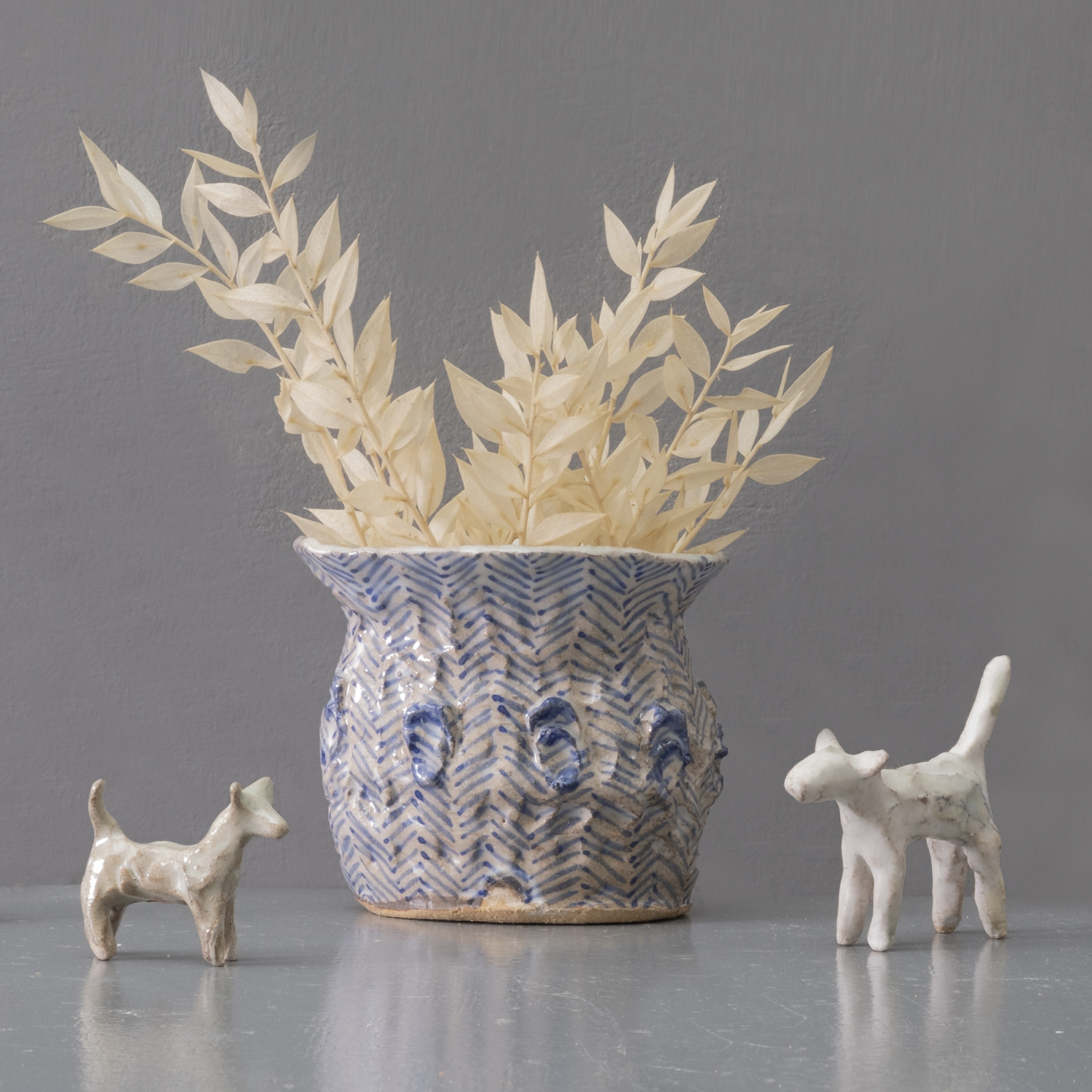 manamu-lea-brodiez-vase-colombin