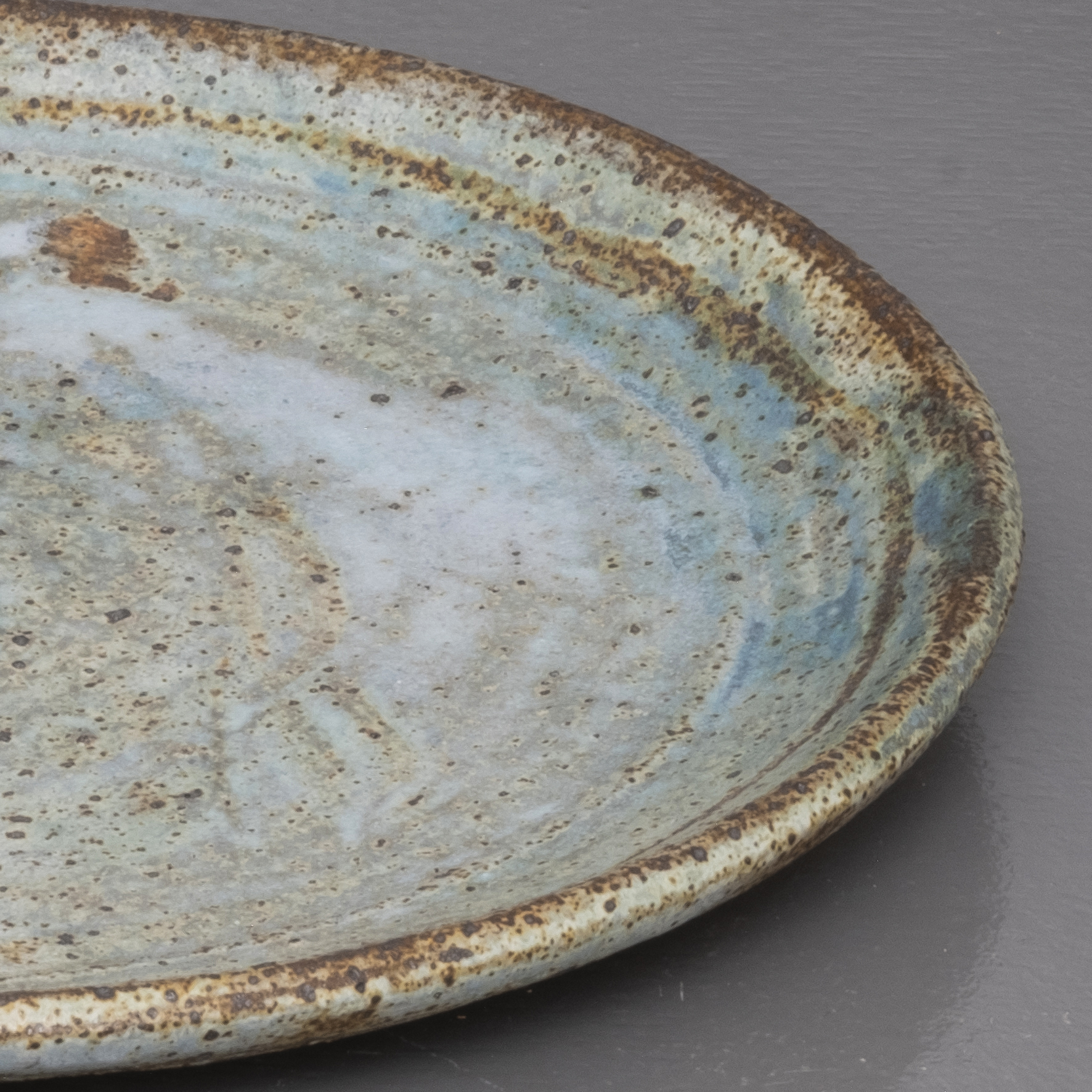 manamu-julia-gilles-plat-gres