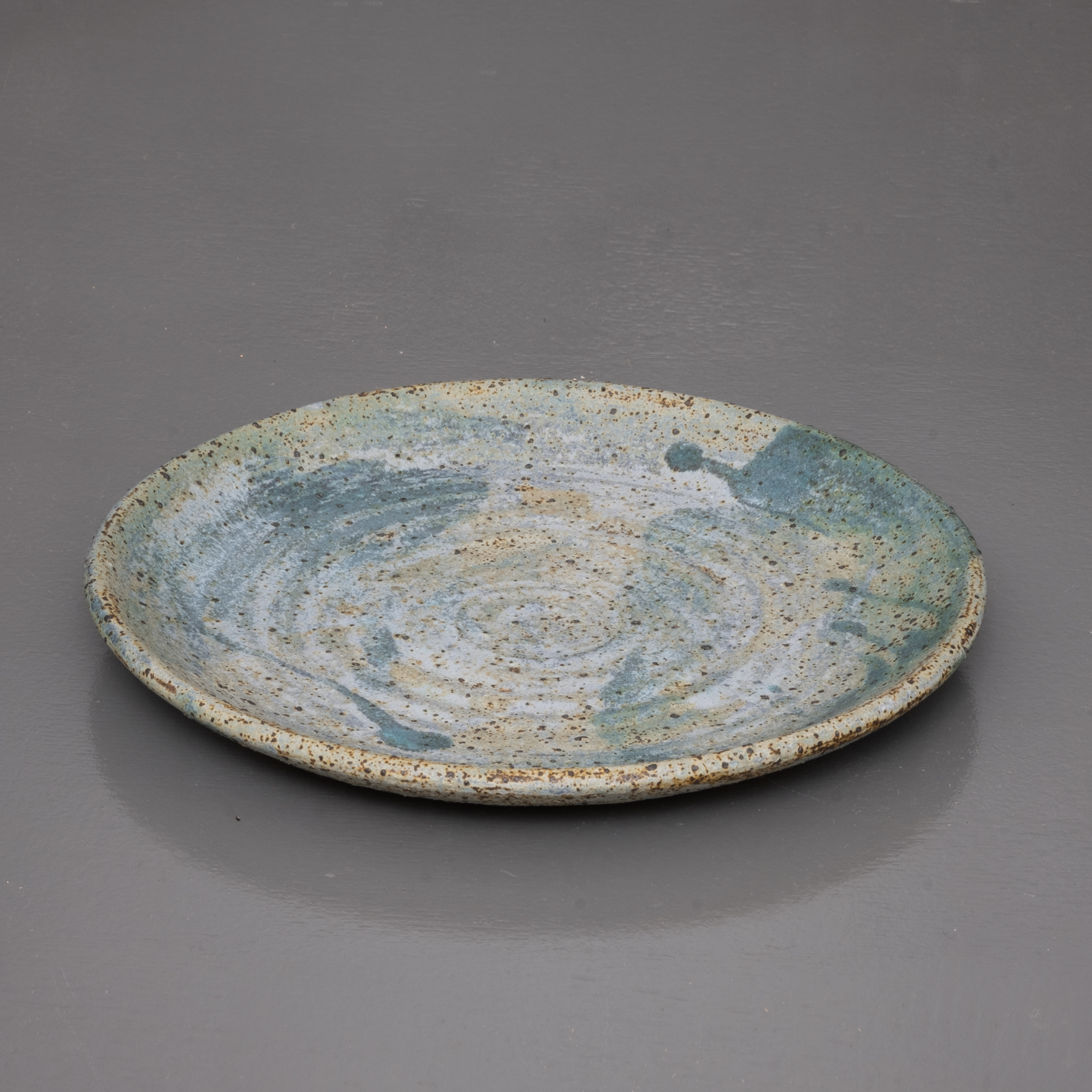 manamu-julia-gilles-plat-gres