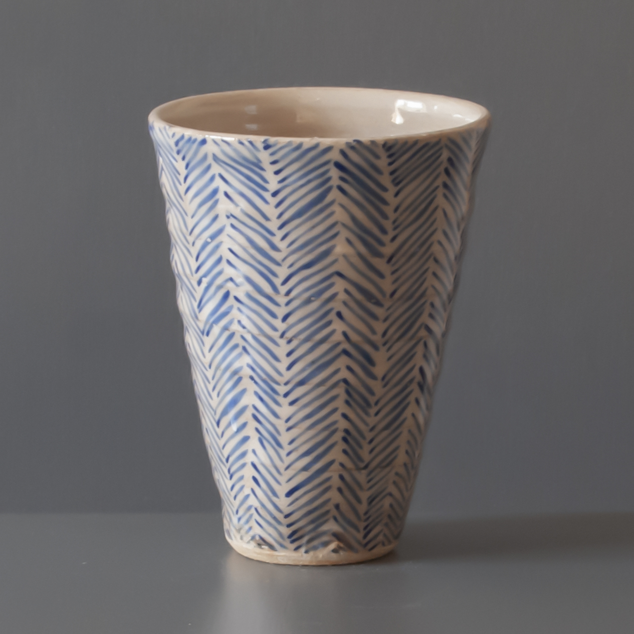 manamu-lea-brodiez-mug-gres-decor