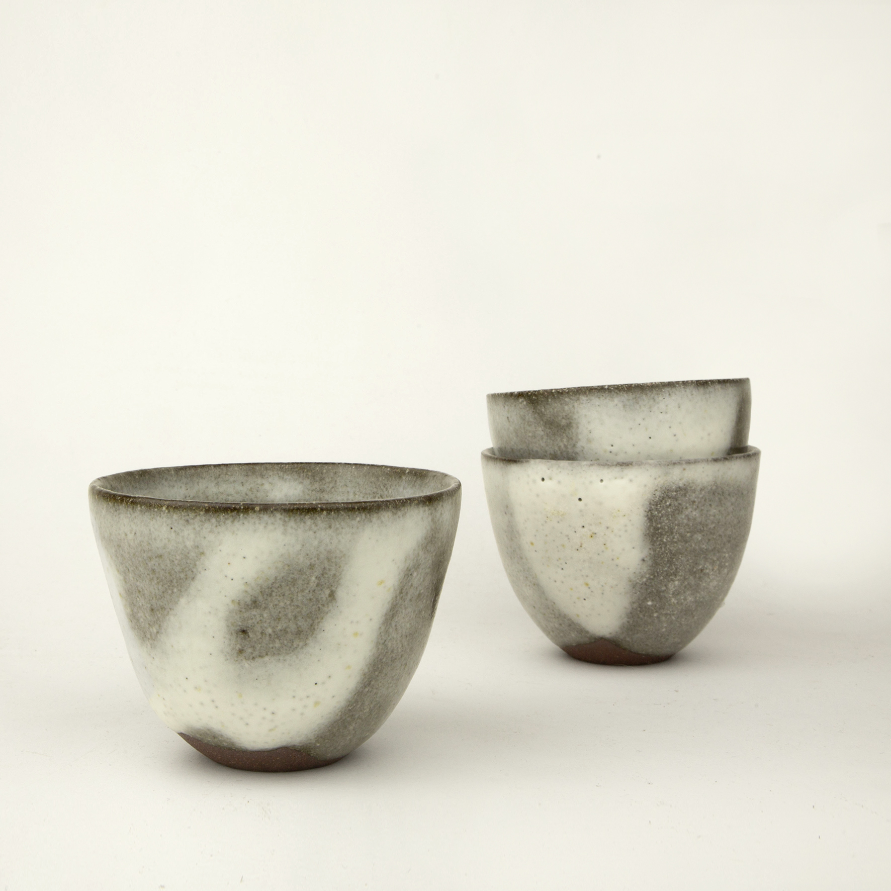 manamu-marjolaine-bosch-tasses-terre-fuilet