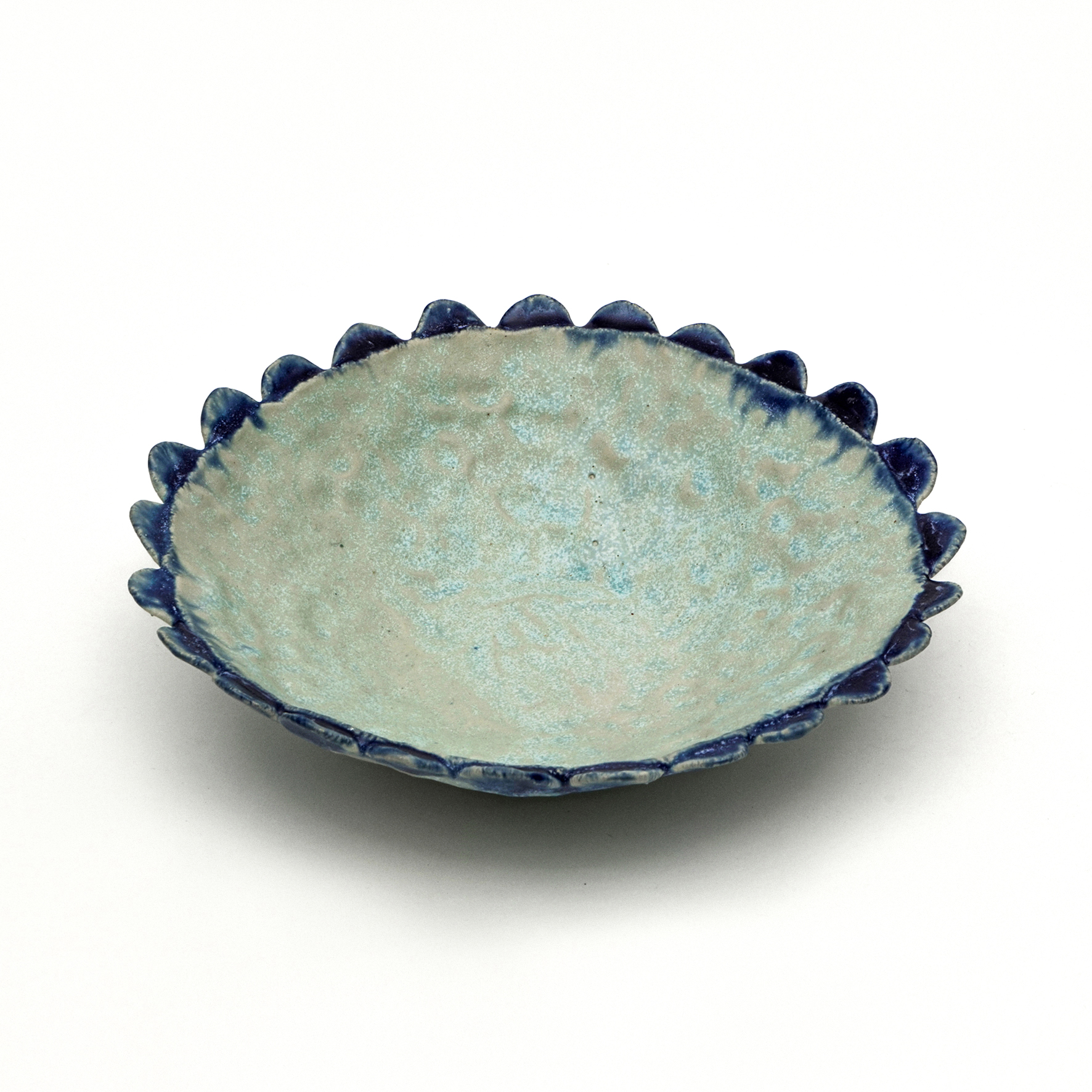 manamu-capucine-pageron-assiette-creuse