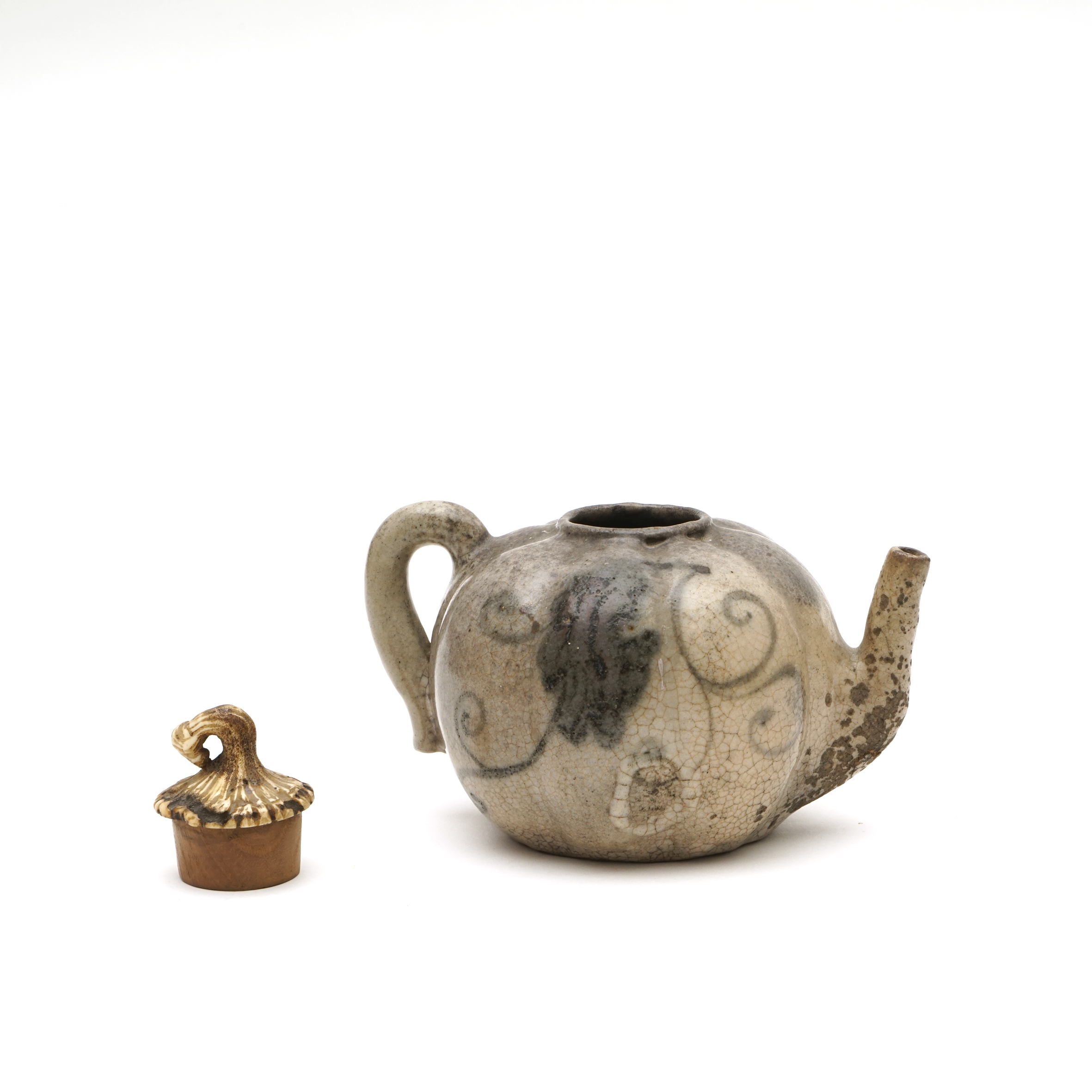 Theiere-ancienne-gres-emaille-artisanal-asiatique-xxe