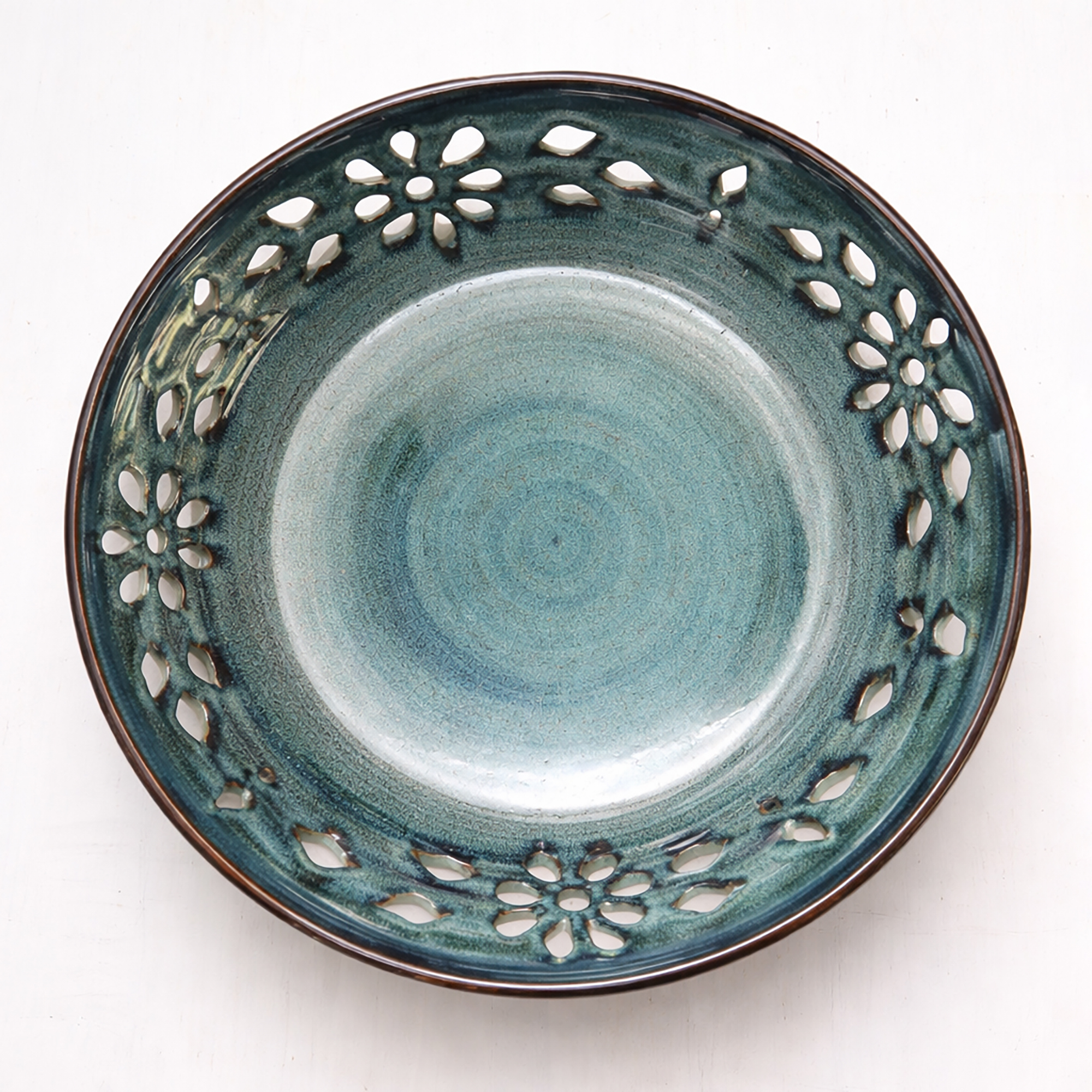 grand-plat-gres-emaille-ajoure-artisanal