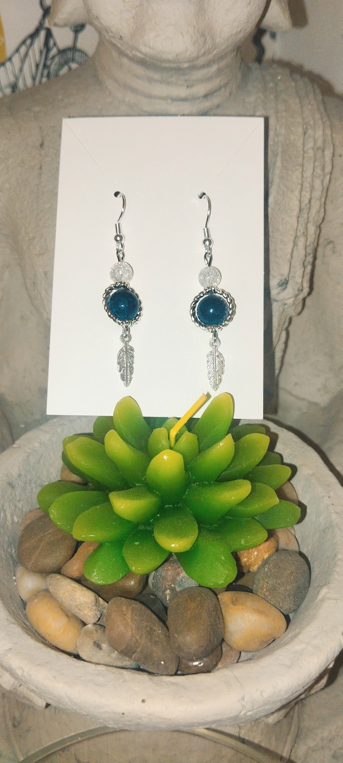 Boucles d\'oreilles plume relax