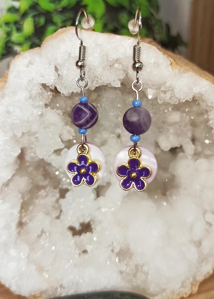 Boucles d\'oreilles Perle Nacre et fleur