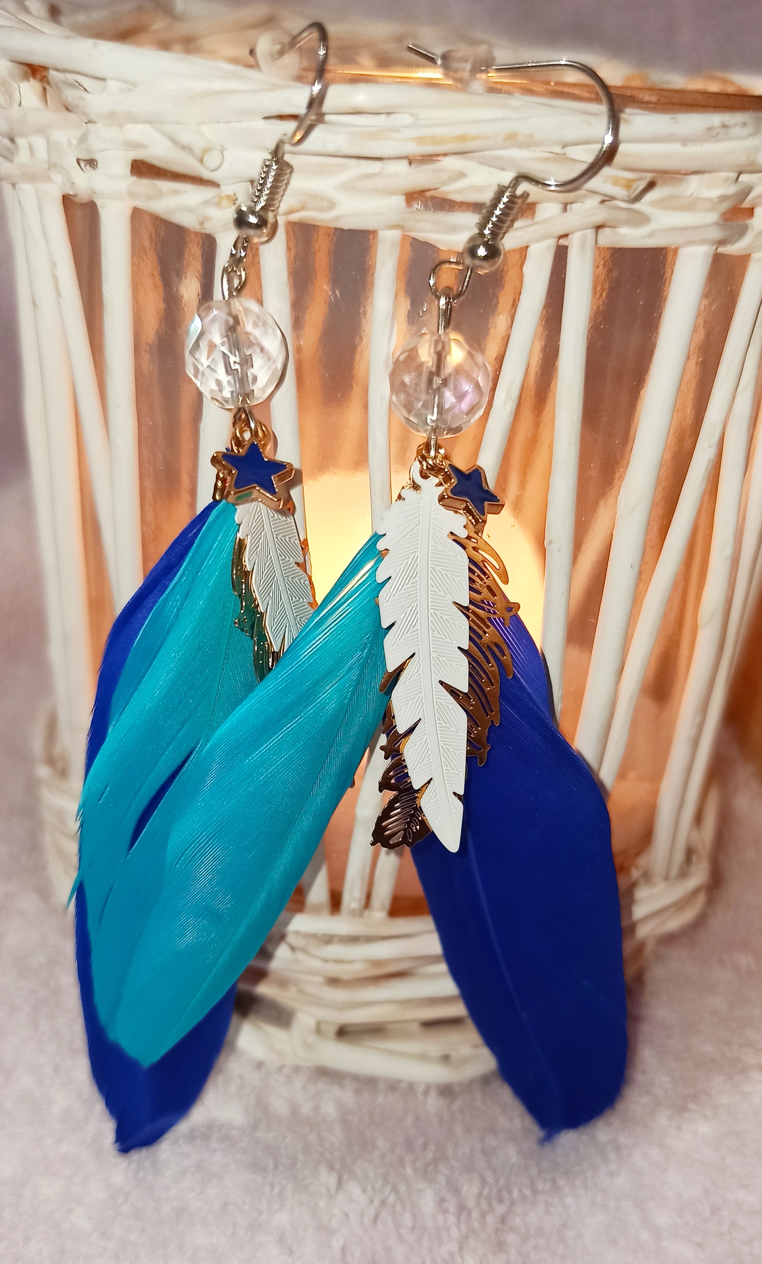 Boucles d\'oreilles Plumes bleu et Etoiles bleu