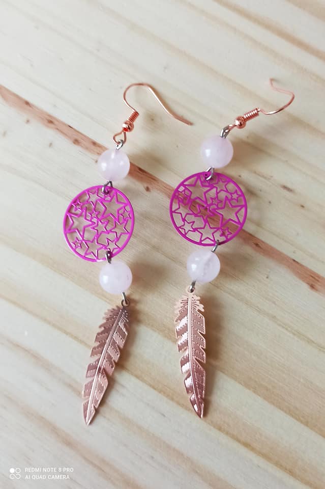 Boucles d\'oreilles de l\'amour de soi