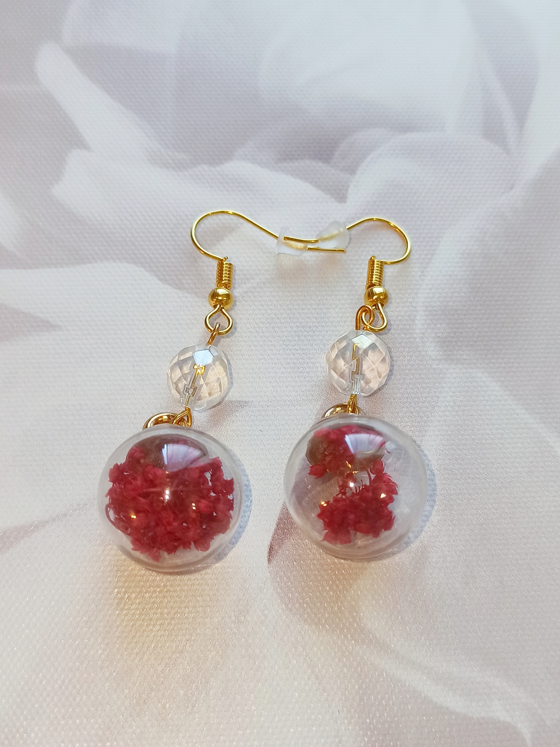 Boucles d\'oreilles Fleurs rouge