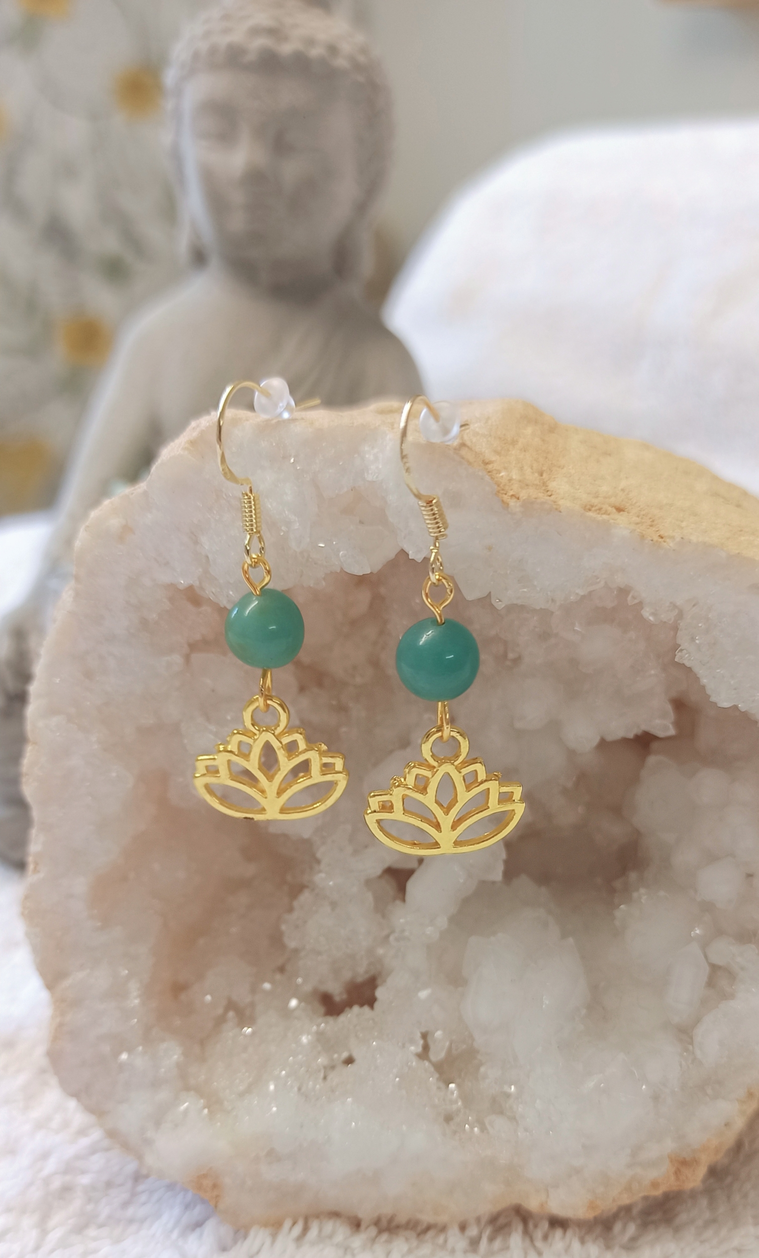 Boucles d\'oreilles Fleur de lotus or