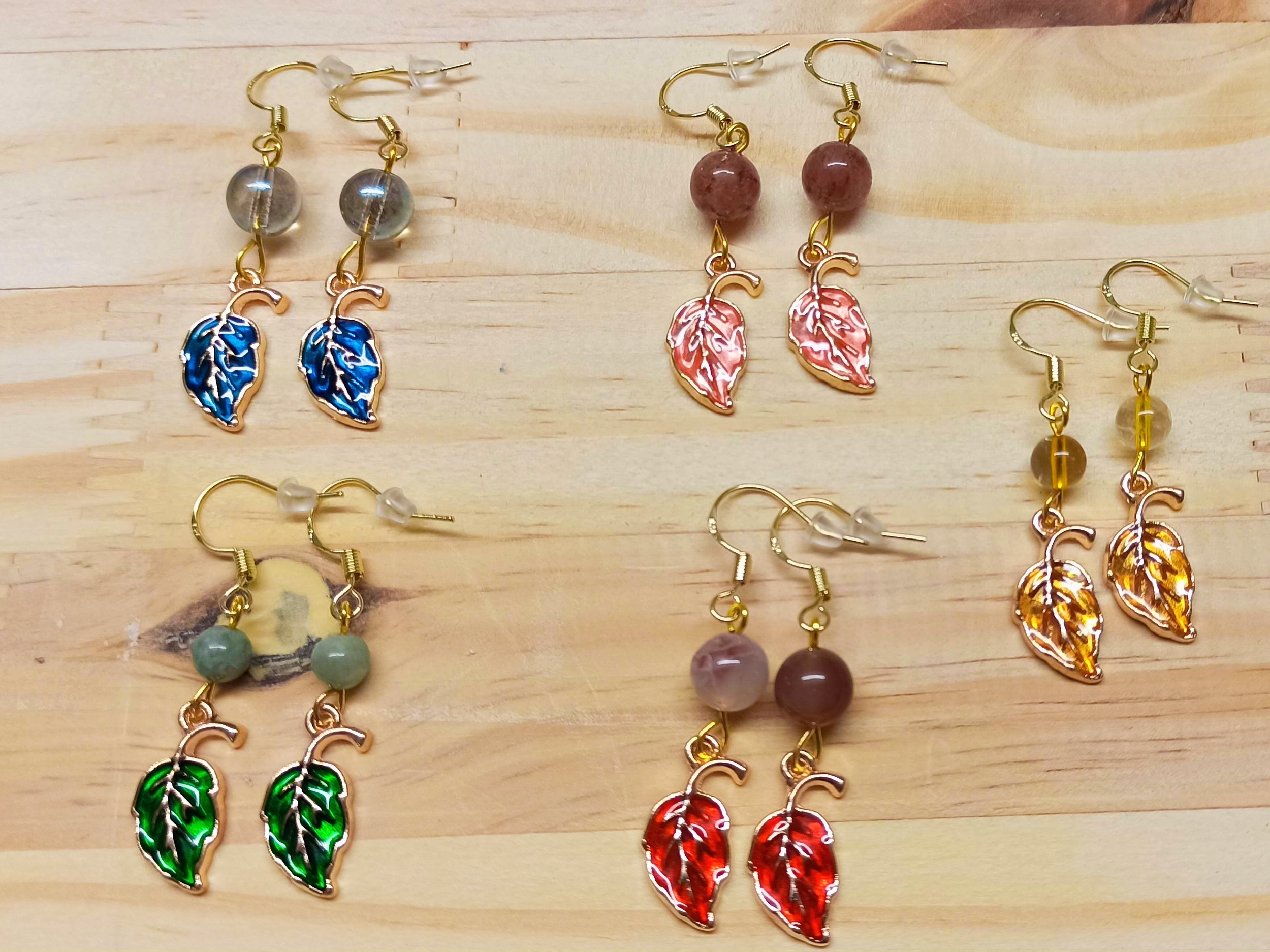 Boucles d\'oreilles Feuilles en couleurs