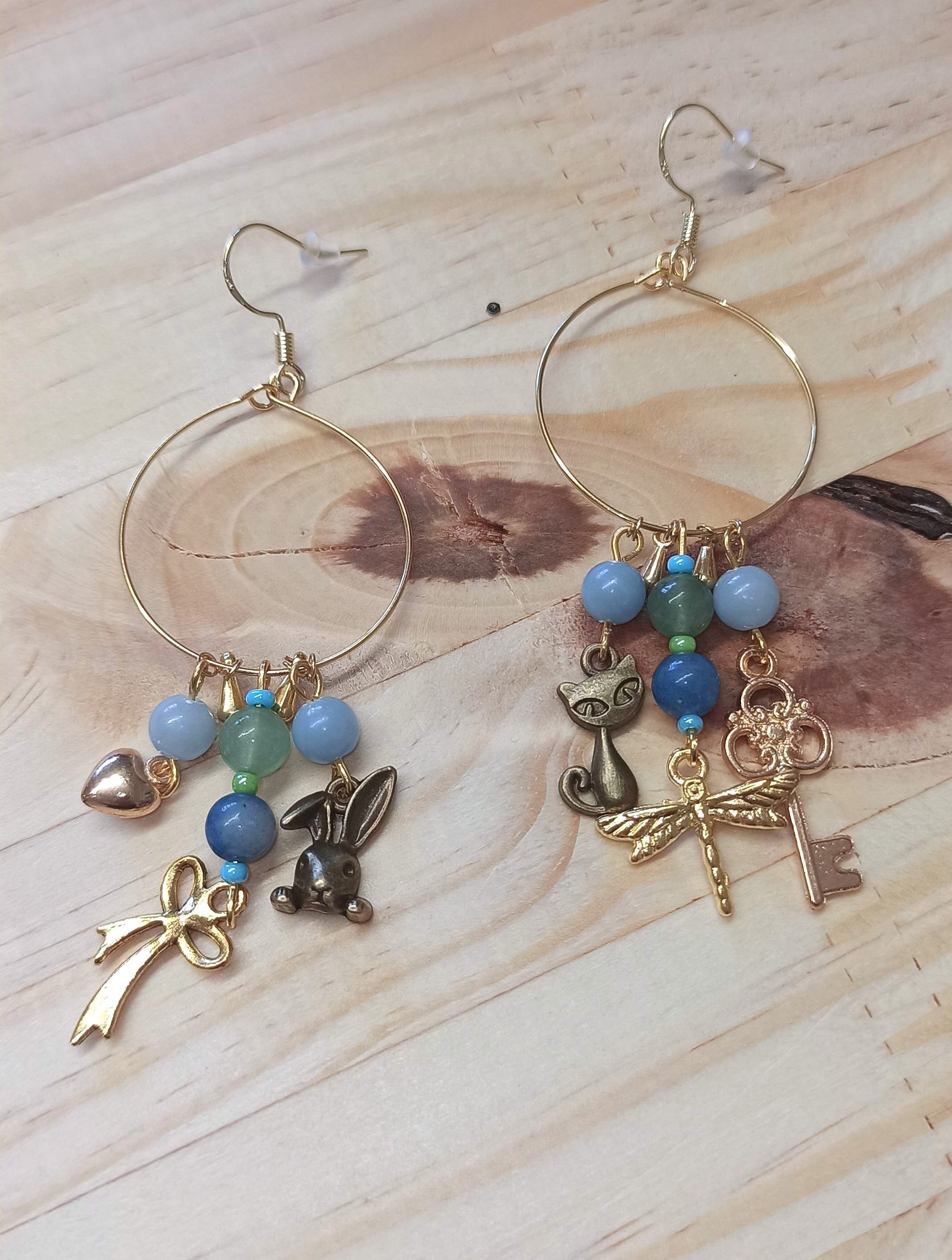 Boucles d\'oreilles Alice in Wonderland