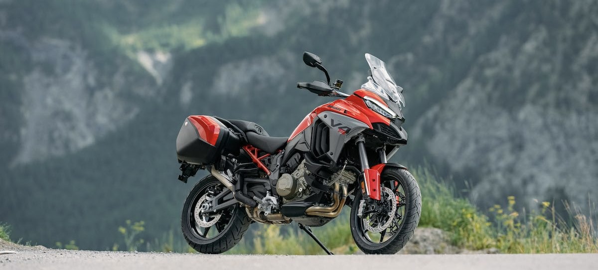 ducati multistrada v4 v4s 2025 stat actumoto 07 tete1 1200x550