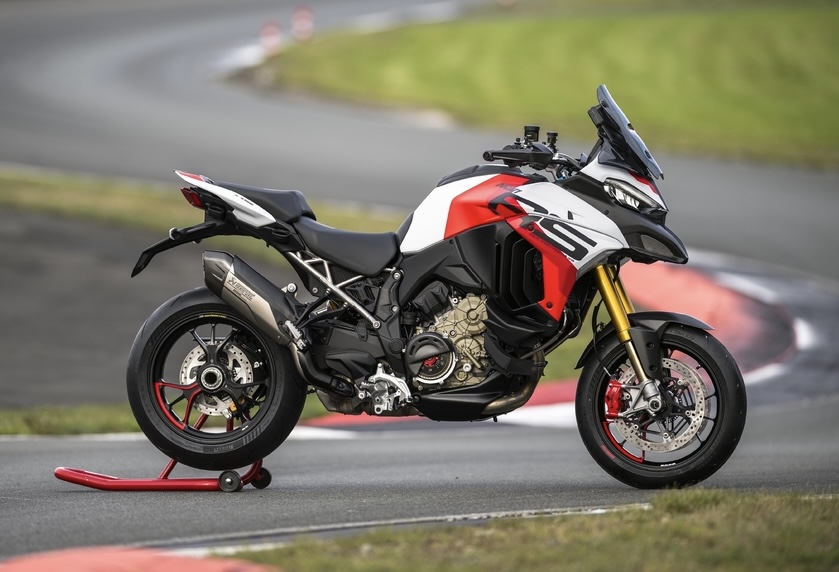 ducati multistrada v4 rs 2024 2