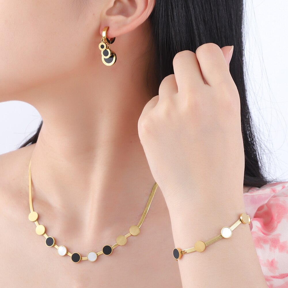 Parure de bijoux en Or 14 carats, pour femme , boucles d\'oreilles, Bracelet, collier pendentif.