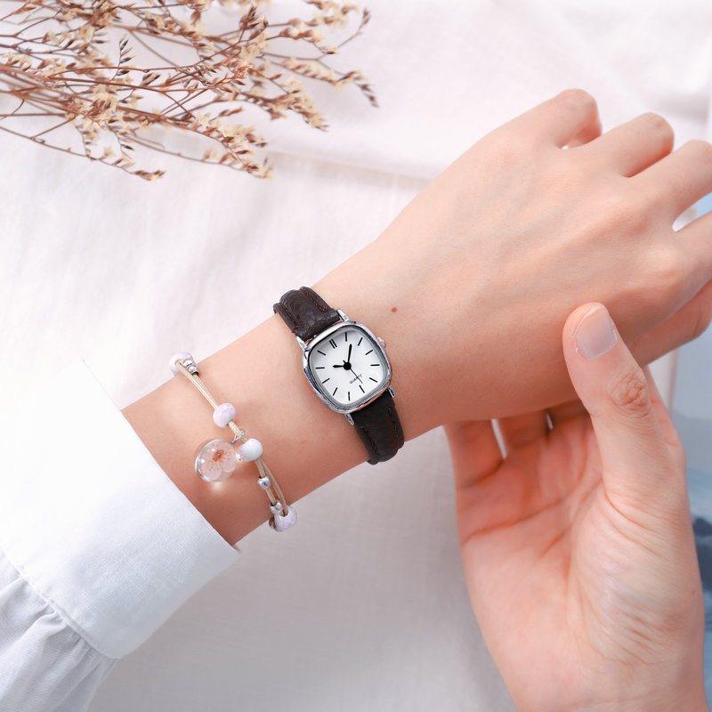 Montre-bracelet-Quartz-pour-femmes-d-contract-e-ceinture-en-cuir-petit-cadran-carr-Quartz