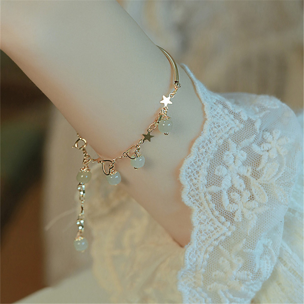 Promotion bijoux femme - Bracelet femme, plaqué Or 14 carats, pierre de jade naturelle.