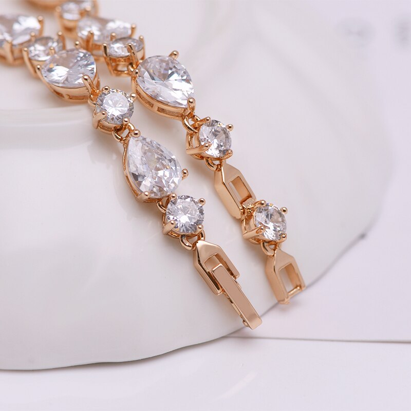 Bracelet tendance – Bracelet ado/fille, plaqué Or 18 carats, pierre zircon cubique.