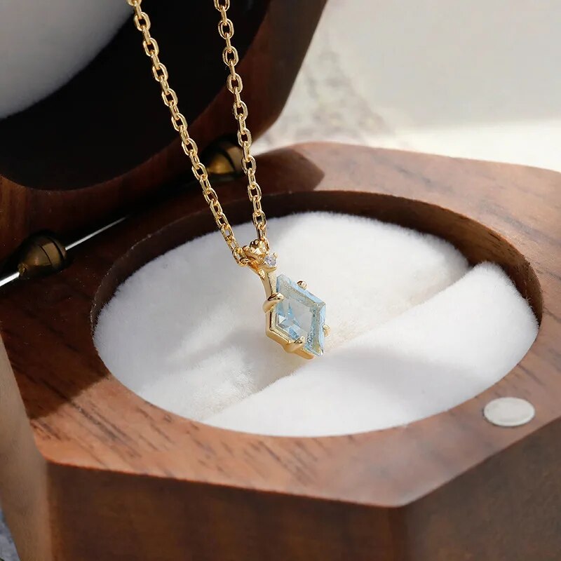 LAMOON-Collier-Rhombo-de-l-gant-avec-Pendentif-en-Topaze-Bleu-Ciel-Naturel-Bijou-Fin-en