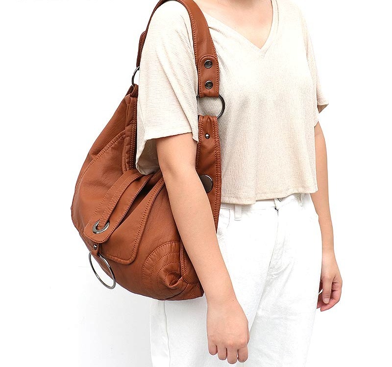 Sac a outlet main multipoches cuir