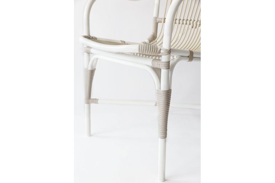 pied_margret_blanc