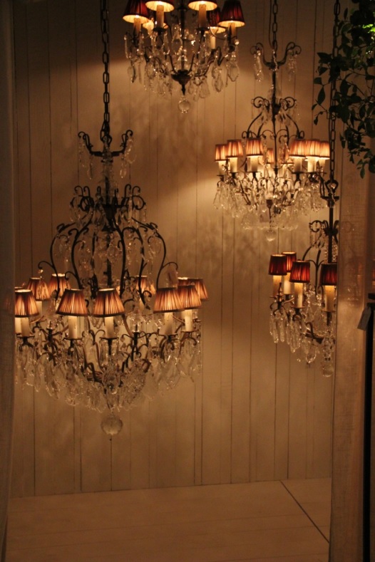 lustre_cristal_12_lumieres_bronze