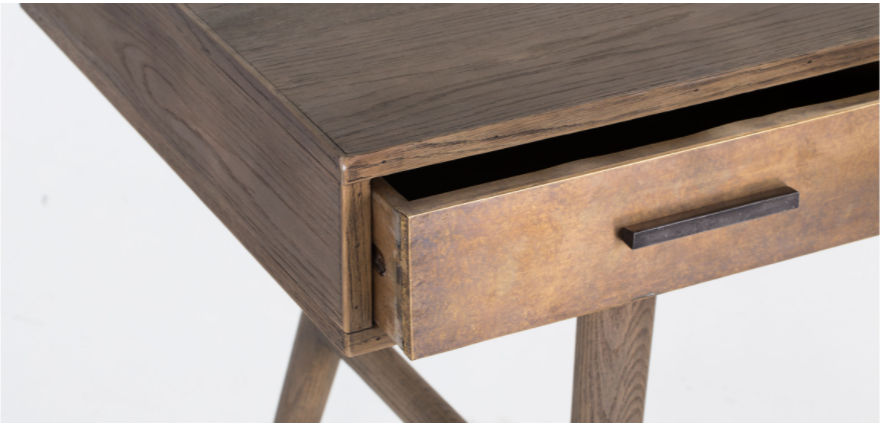 zoom_bureau_tiroir_ouvert