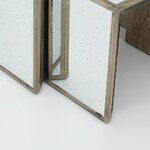 pieds_bout_canapé_miroirs